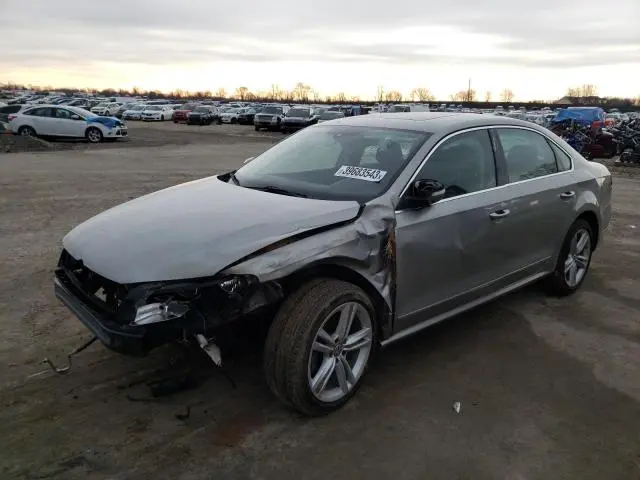 Volkswagen Passat 2013г.