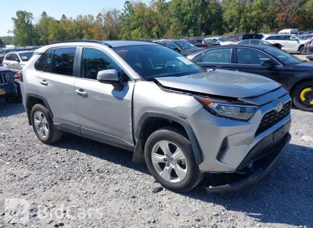 Toyota RAV4 2021г.