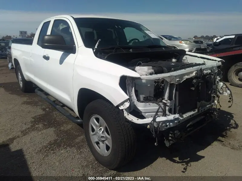 Toyota Tundra 2020г.