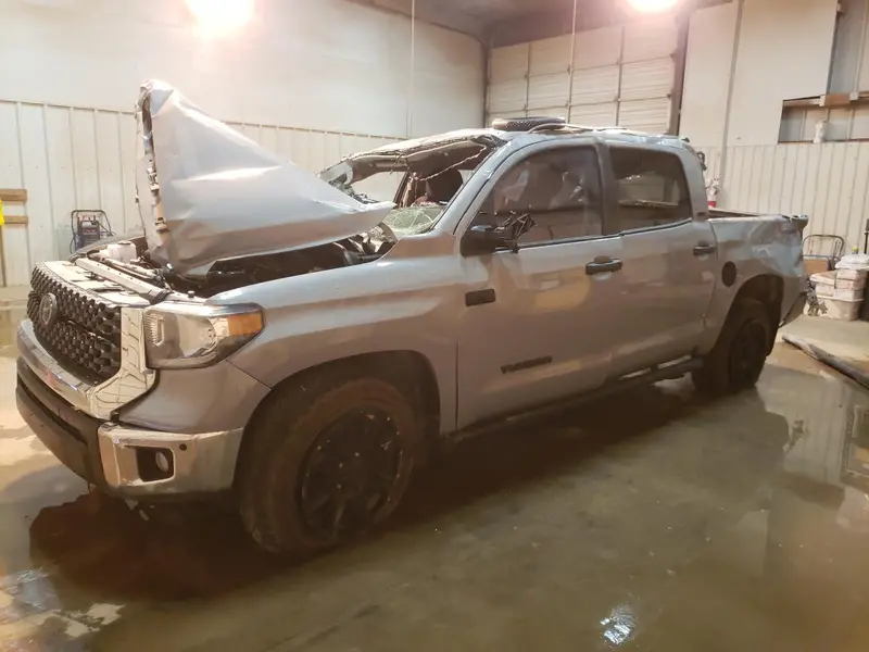 Toyota Tundra 2021г.