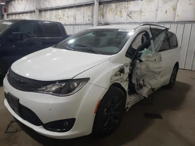 Chrysler Pacifica 2020г.