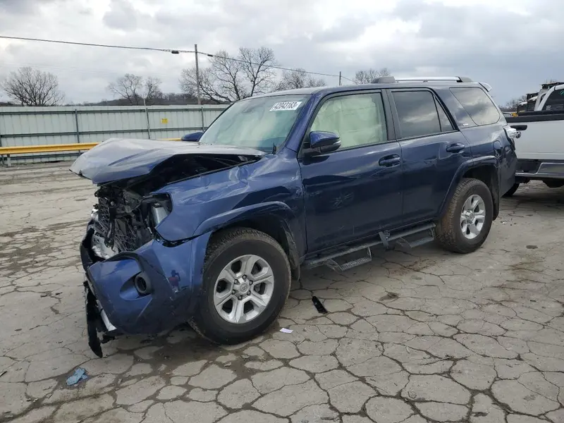 Toyota 4Runner 2022г.