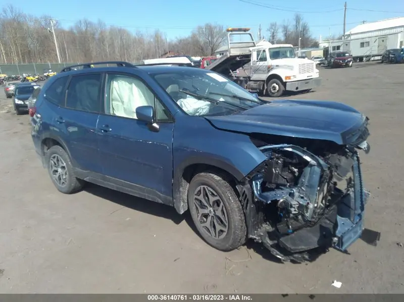 Subaru Forester 2022г.