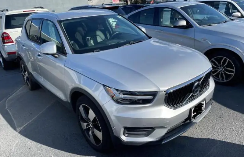 Volvo XC40 2019г.