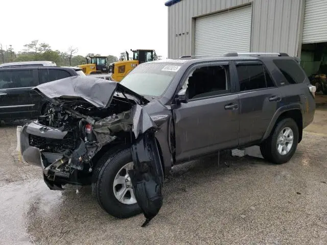 Toyota 4runner 2021г.