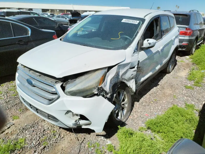 Ford Escape 2017г.