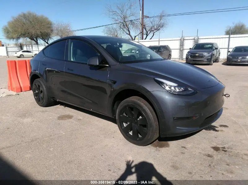 Tesla Model Y 2022г.