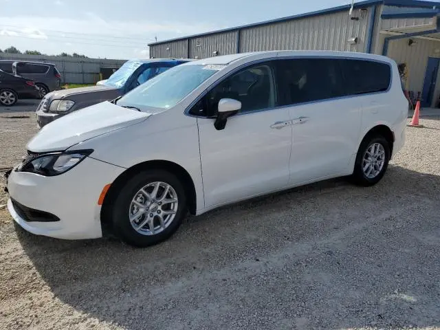 Chrysler Voyager 2022г.