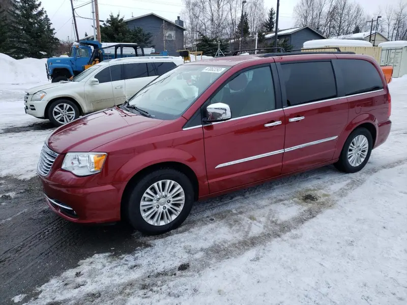 Chrysler Town & Country 2013г.