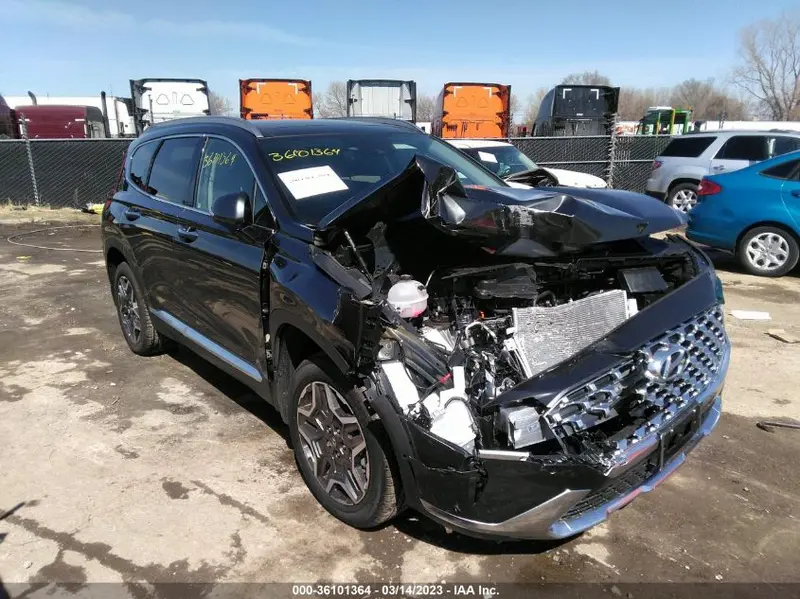 Hyundai Santa Fe 2023г.