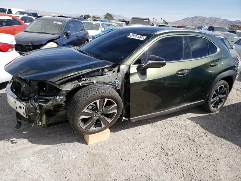 Lexus UX 200 2022г.