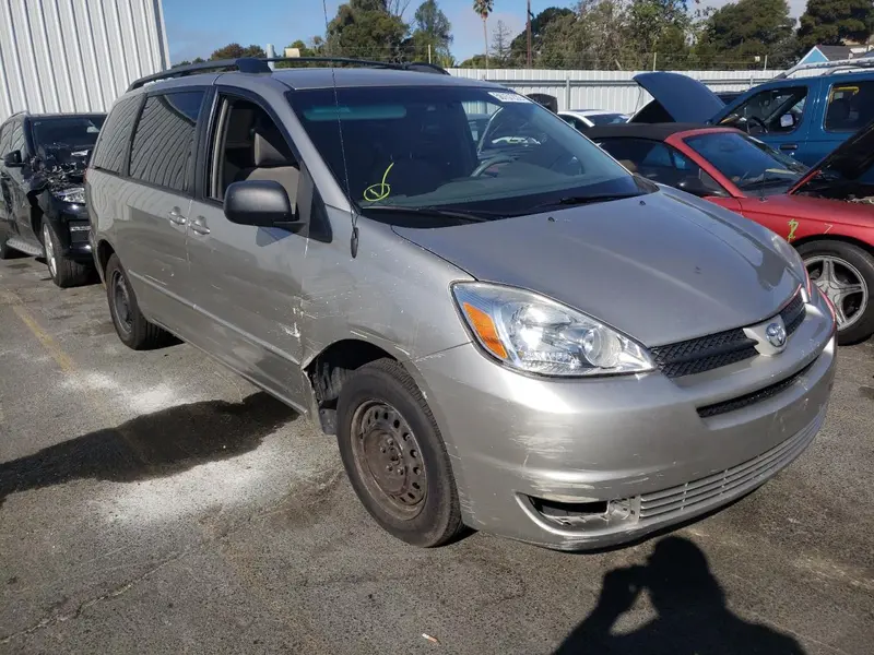 Toyota Sienna 2005г.
