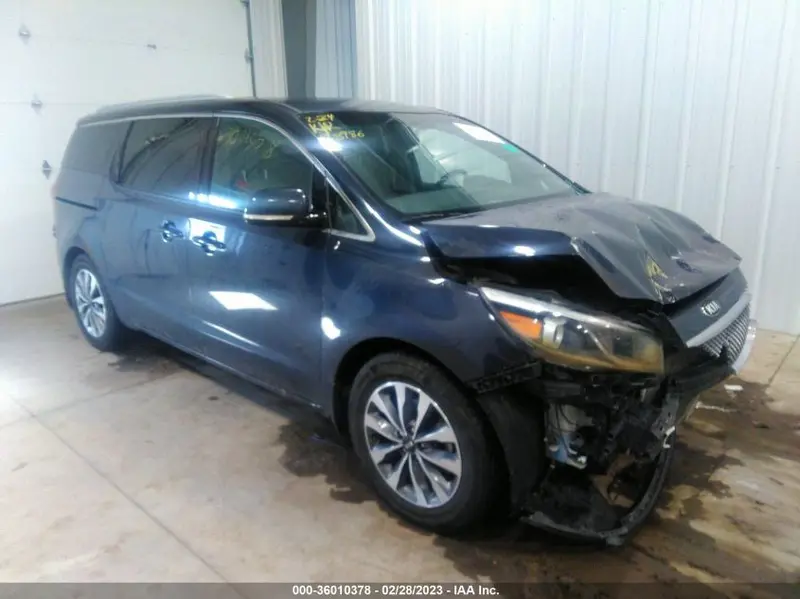 Kia Sedona 2015г.