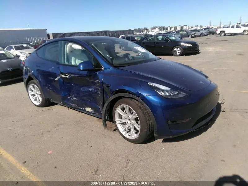 Tesla Model Y 2022г.