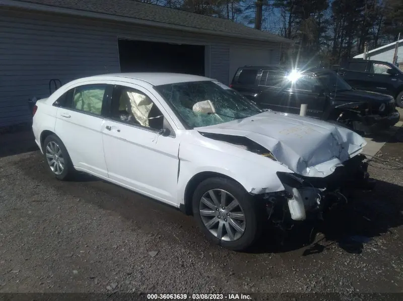 Chrysler 200 2013г.