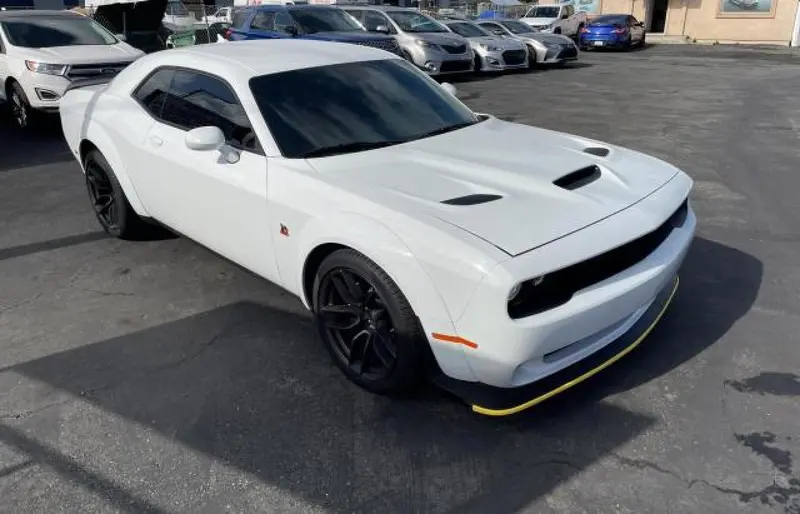 Dodge Challenger 2021г.