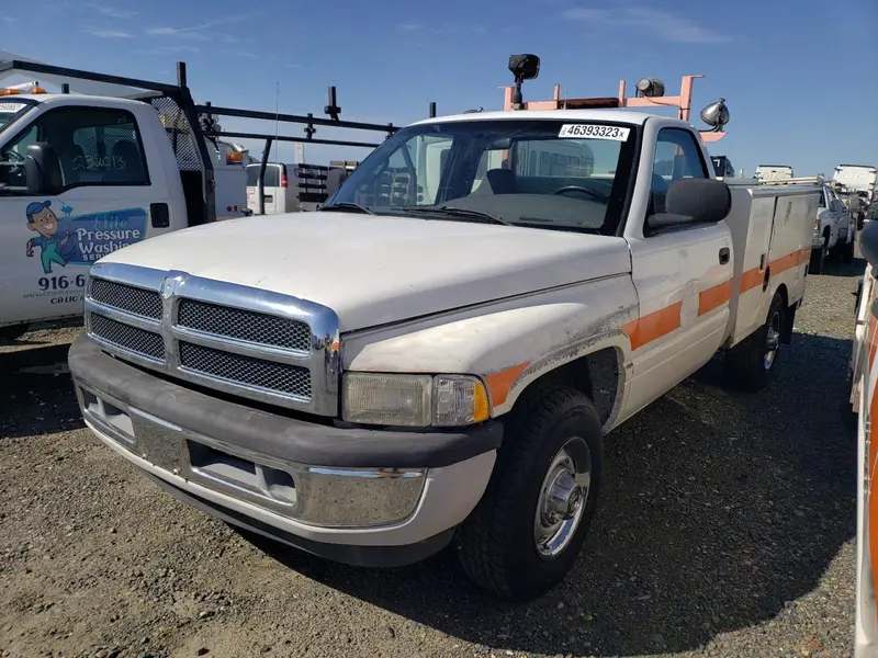 Dodge Ram 2500 2002г.