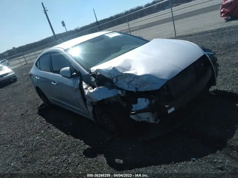 Hyundai Elantra 2019г.