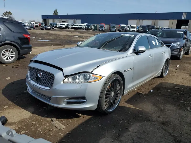 Jaguar XJ-Series 2011г.