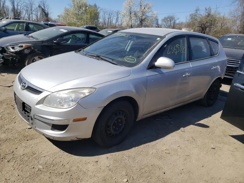 Hyundai Elantra 2011г.