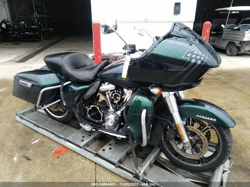 Harley-Davidson Trim 2021г.