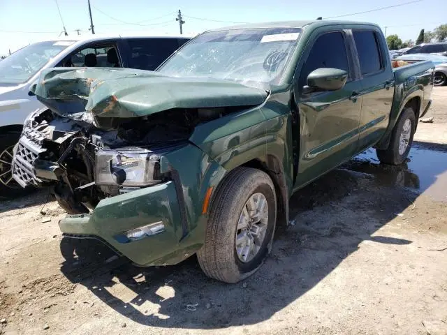 Nissan Frontier 2022г.