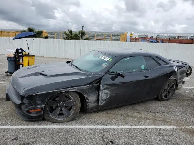 Dodge Challenger 2020г.