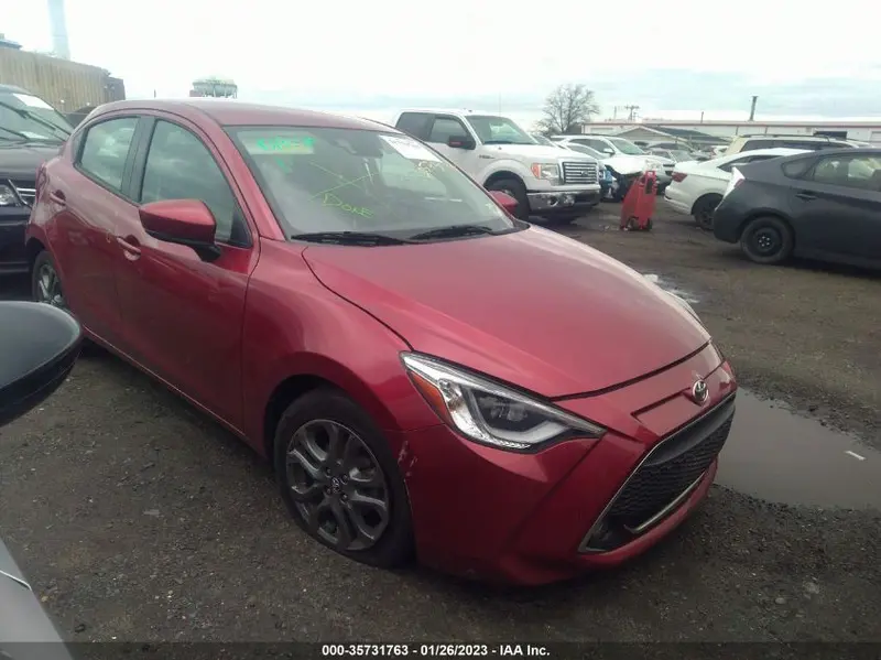 Toyota Yaris 2020г.