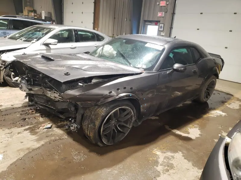 Dodge Challenger 2022г.