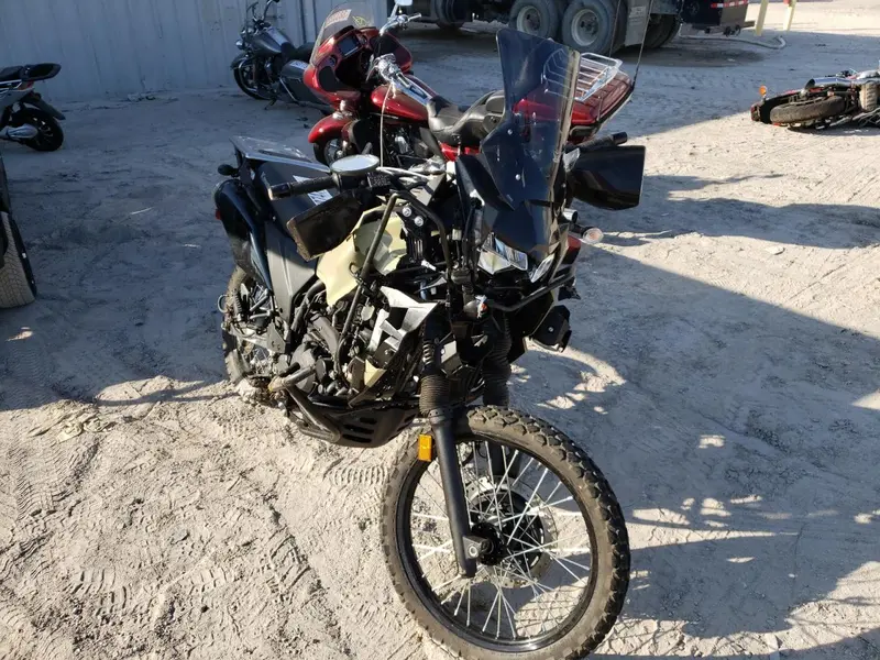 Kawasaki KLR 2022г.
