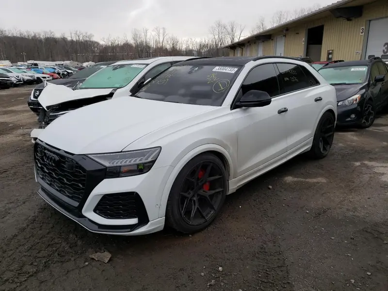 Audi RS Q8 2022г.