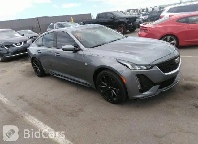 Cadillac CT5 2020г.