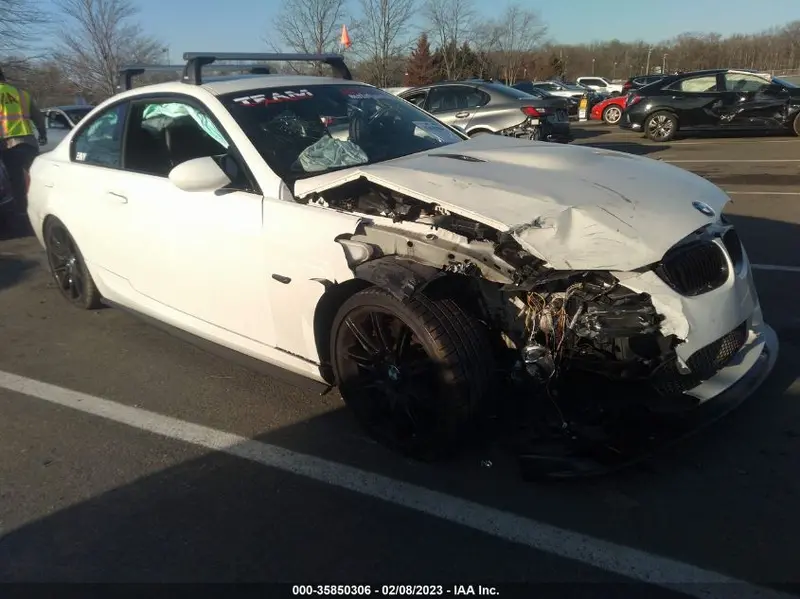 BMW 3 Series 2010г.