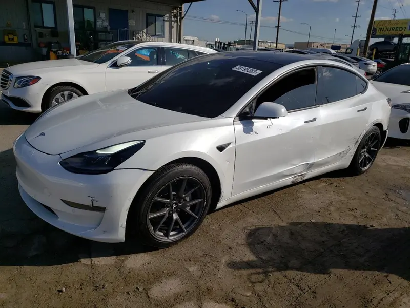 Tesla Model 3 2021г.