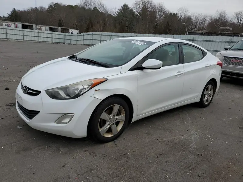 Hyundai Elantra 2012г.