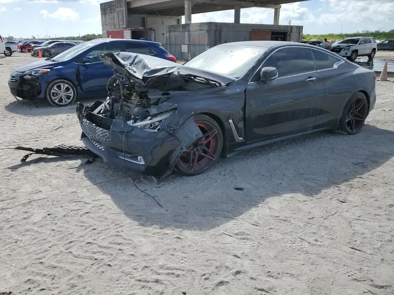 Infiniti Q60 2018г.