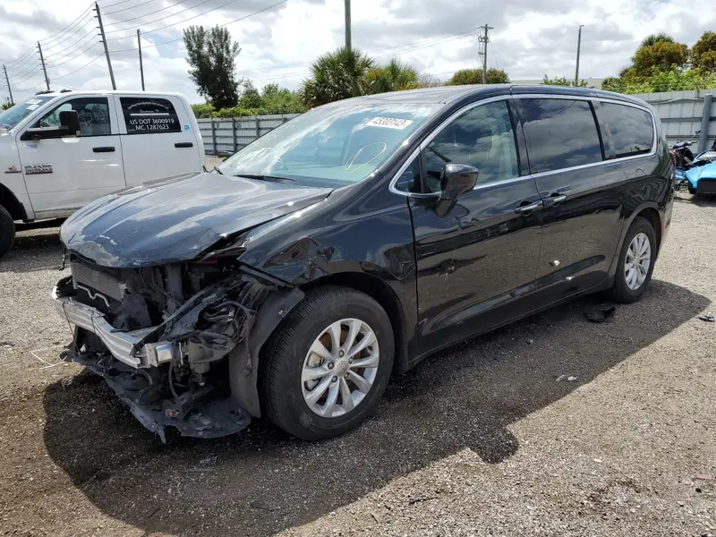 Chrysler Pacifica 2019г.
