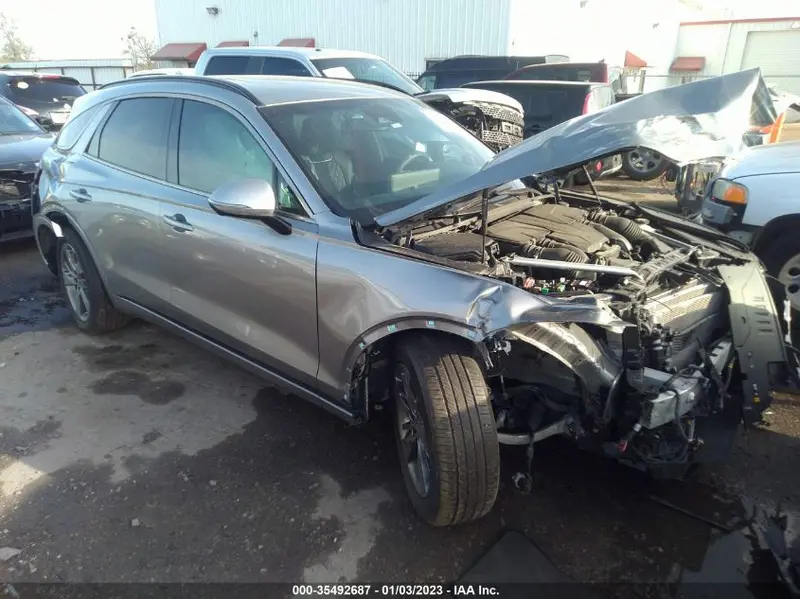 Genesis GV70 2022г.