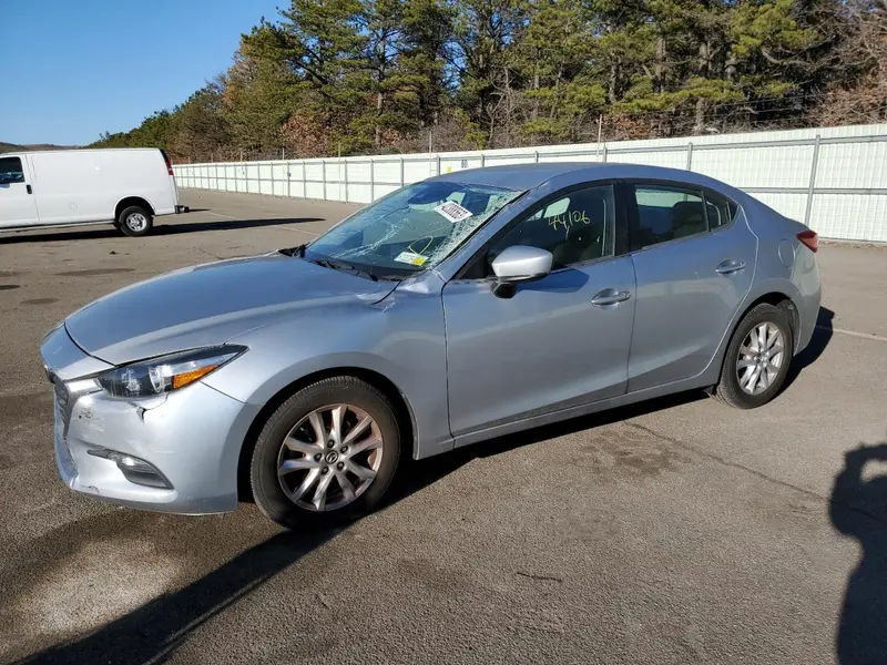 Mazda 3 2018г.
