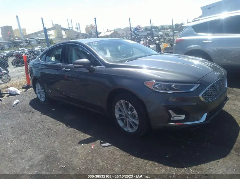 Ford Fusion Energi 2019г.