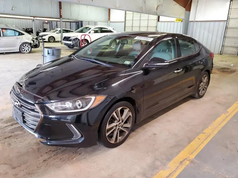 Hyundai Elantra 2017г.