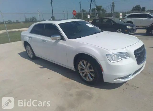 Chrysler 300 2020г.