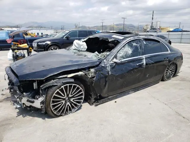 Mercedes-Benz S-Class 2022г.