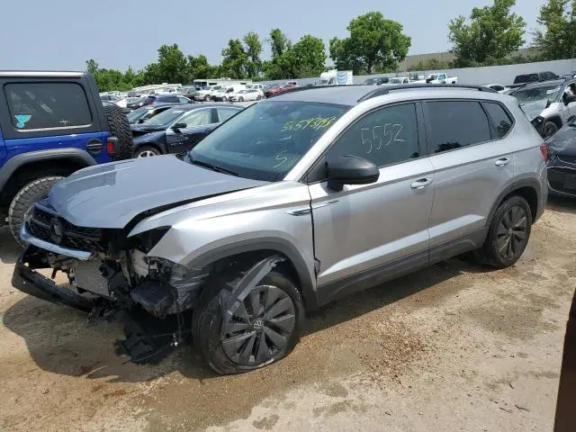 Volkswagen Taos 2023г.