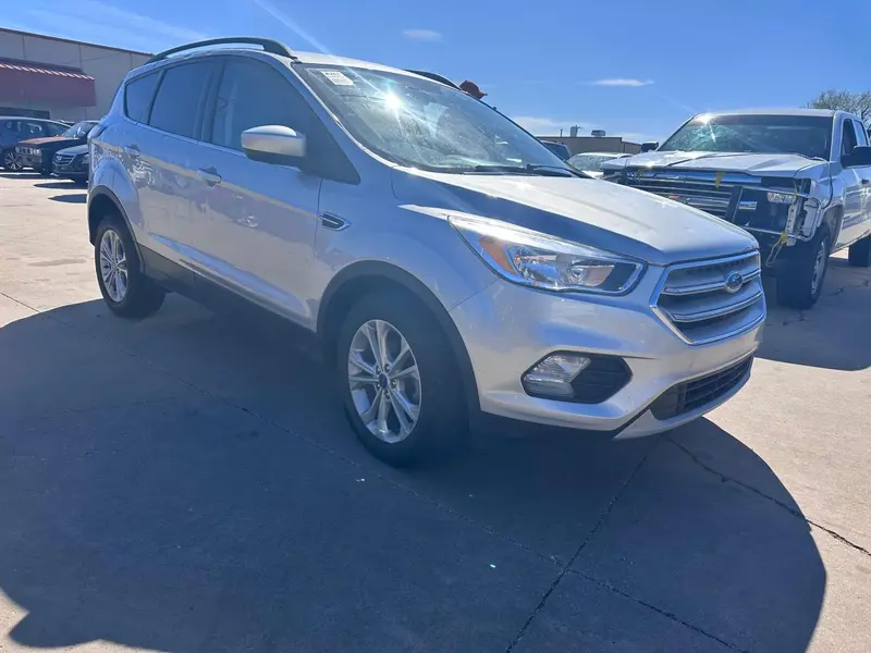 Ford Escape 2018г.