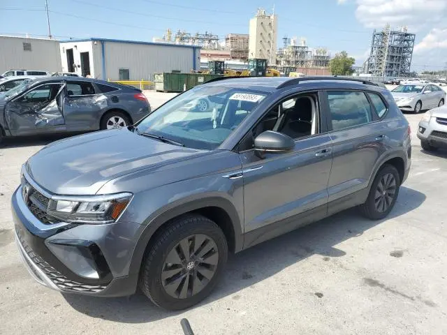 Volkswagen Taos 2023г.