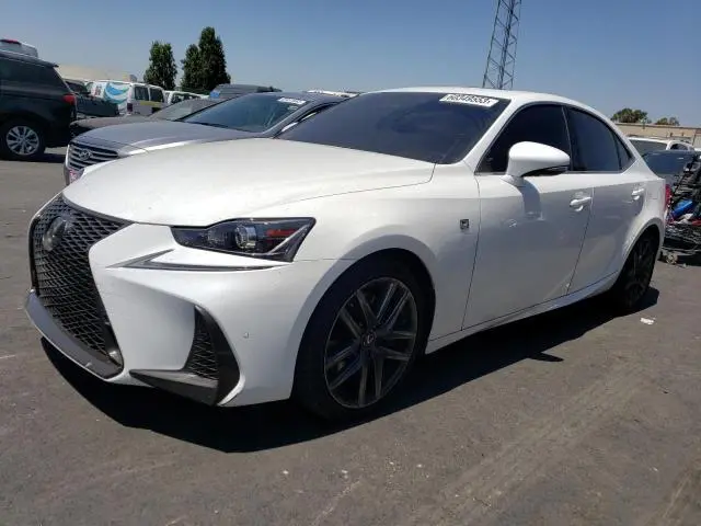Lexus IS 2019г.