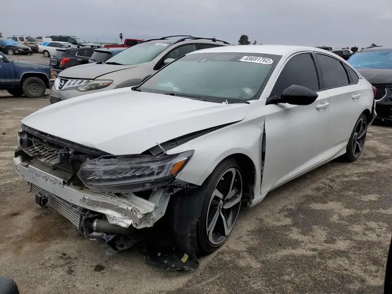 Honda Accord 2021г.