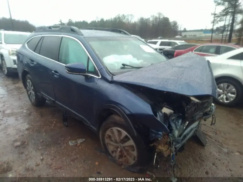 Subaru Outback 2021г.