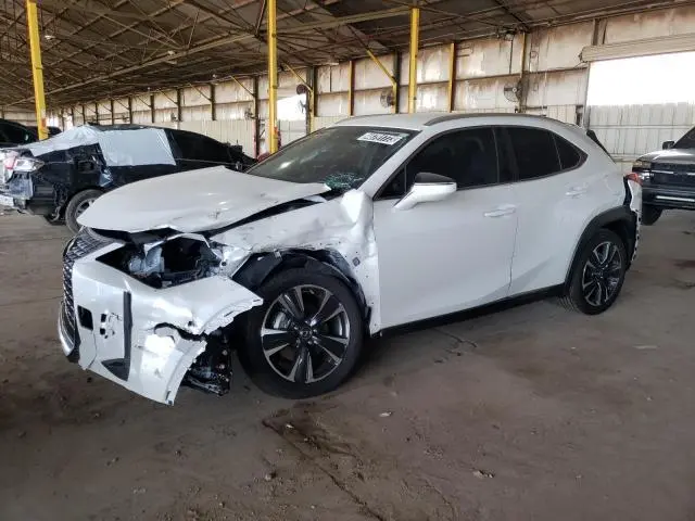 Lexus UX 2022г.